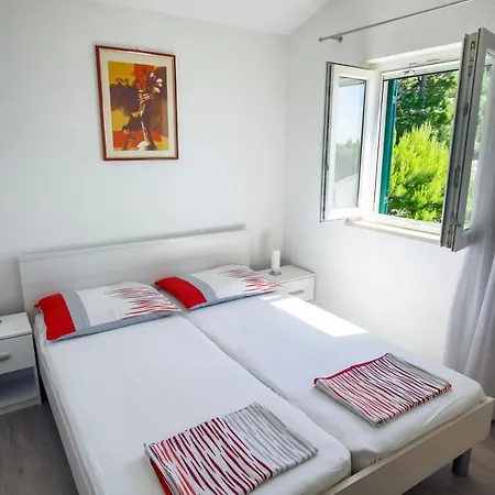 Apartman 1234 Mimice