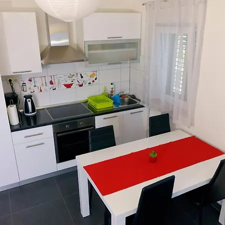 Apartman 1234 Mimice