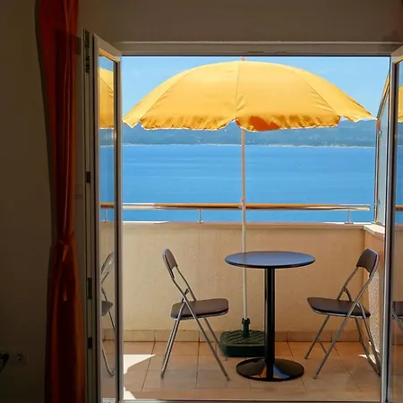 1234 Apartman *